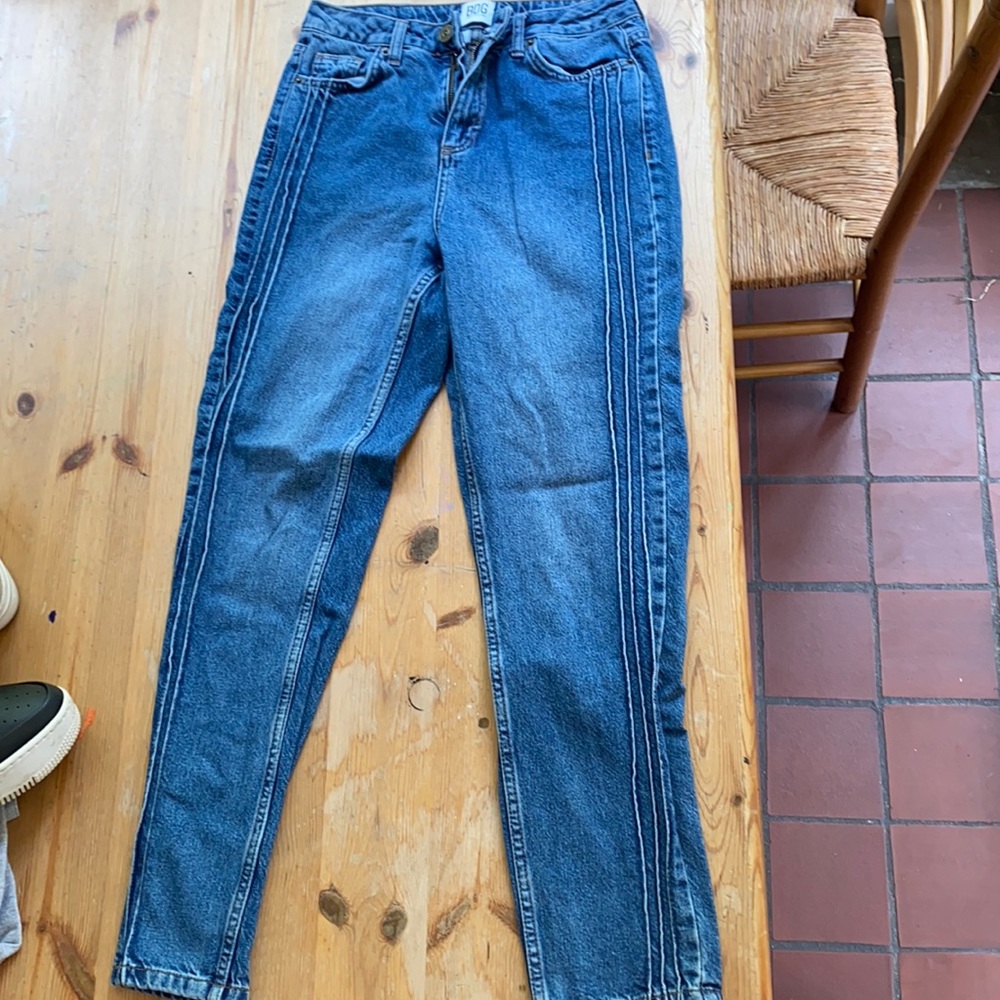 *BDG URBAN JEANS*